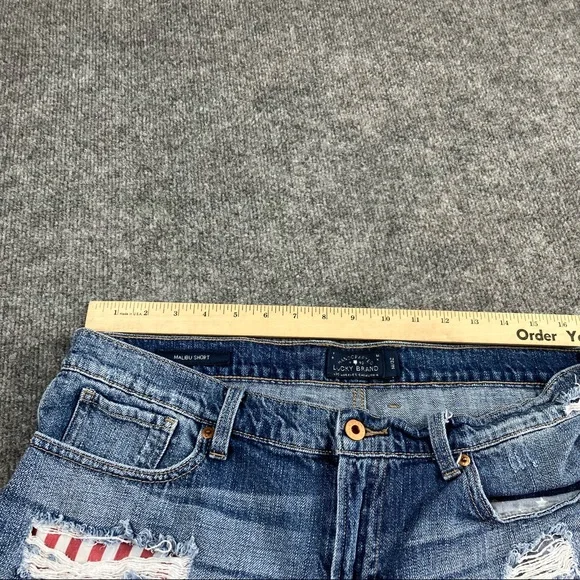 Lucky Brand Jean Shorts Malibu Short Frayed Hem Size 14/32 distressed - Picture 4 of 9
